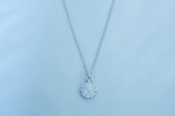 Moonstone Cabochon Openable Necklace