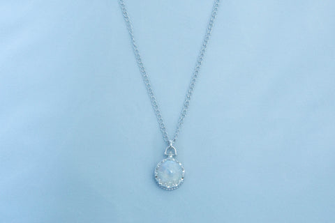 Moonstone Cabochon Openable Necklace